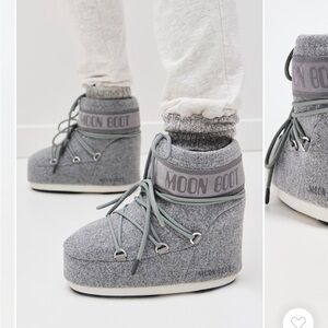 Brand new moon boots size 36/38 so best fits a 6-6.5 women’s! Perfect new condit